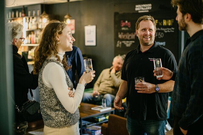 Taste & Tour: Edinburgh Food Tour with Drinks - Who Should Consider This Tour?