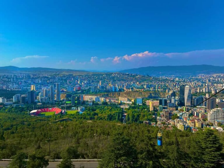 Tbilisi: 3 Cable Cars Tour with Optional Lunch - What Makes the Cable Car Experience Special