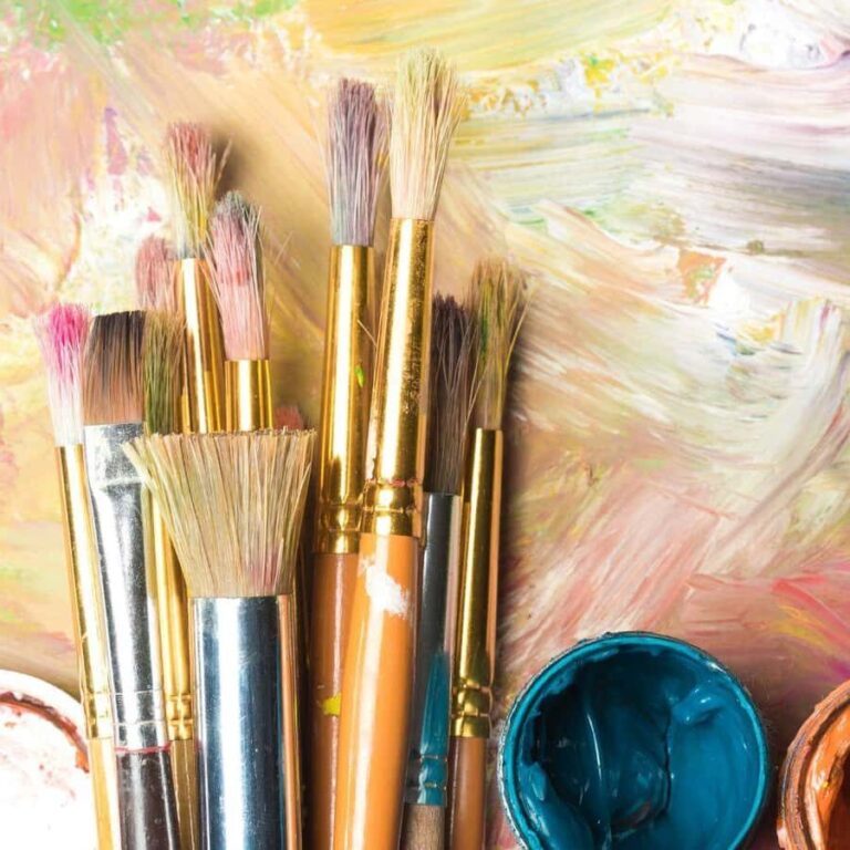 Tbilisi: Paint and Sip Workshop with Wine - Exploring the Experience in Detail