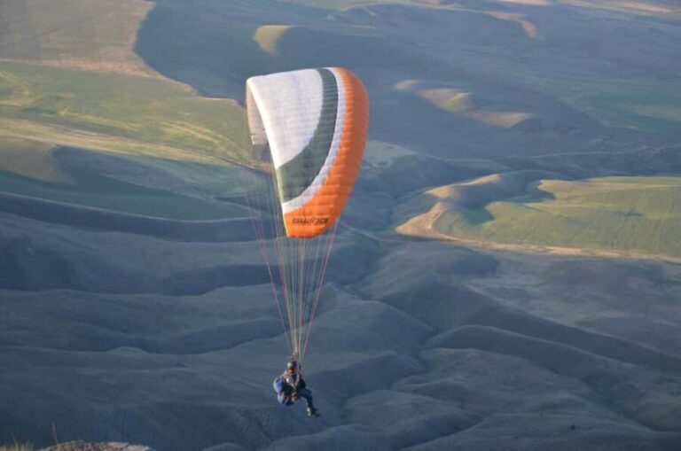 Tbilisi to Gudauri: Paragliding and Ananuri Fortress Tour - What to Expect at Each Stop