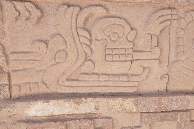 Teotihuacan and Tula Pyramids Day trip from Mexico City - In-Depth Review of the Teotihuacan and Tula Pyramids Day Trip