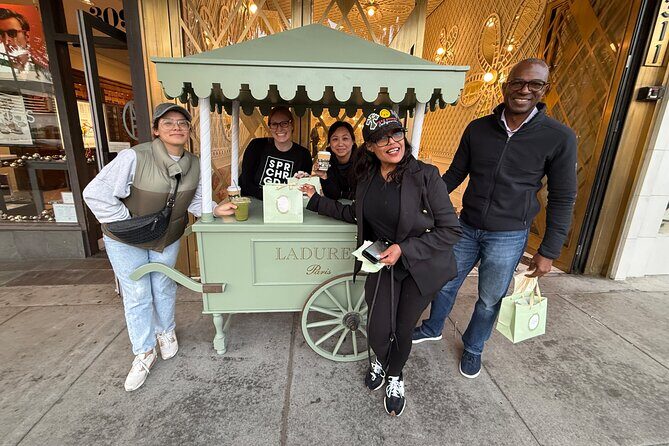 The Beverly Hills Scavenger Hunt - Stop 1: Rodeo Drive