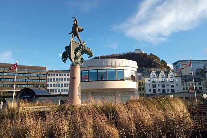 The Essence of Ålesund Self-Guided Walking Tour - The Highlights and Hidden Gems