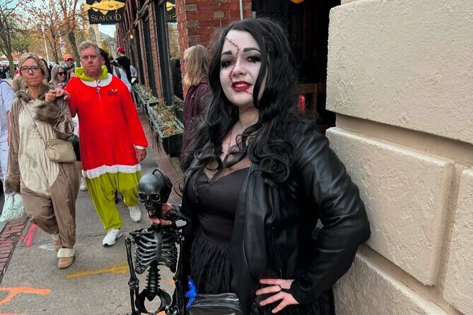 The Ghost Walk. Tortured Souls of Salem - A Deep Dive into the Haunted Heart of Salem