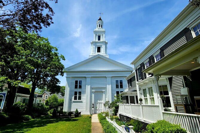 The Tides of Terror A Provincetown Hidden Horrors Tour - Historic Districts and Haunted Mansions
