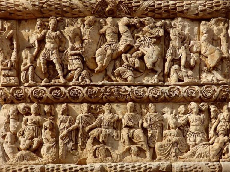 Thessaloniki: Private Guided Walking Tour - Exploring Thessaloniki: What You Can Expect