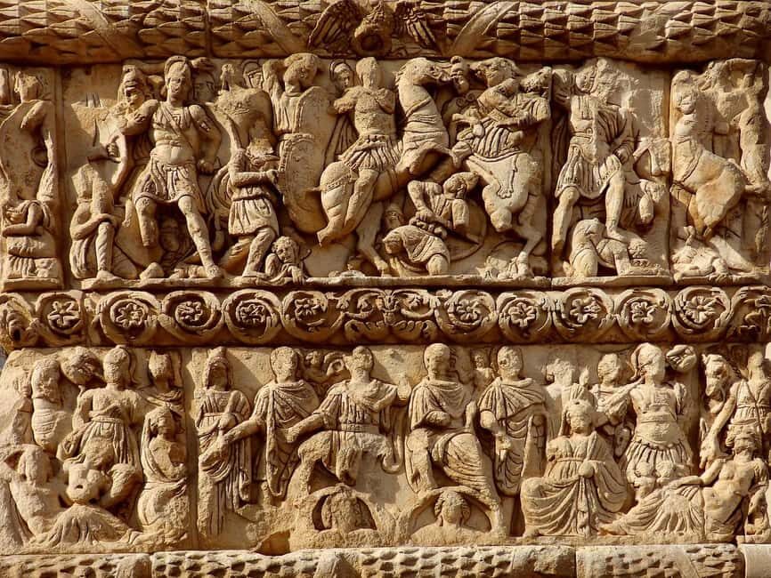 Thessaloniki: Private Guided Walking Tour - Exploring Thessaloniki: What You Can Expect