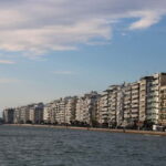 Thessaloniki: Walking Tour with a Local Guide - The Experience: A Balancing Act of Sightseeing and Stories