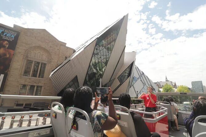 Toronto Hop-On Hop-Off Bus Tour with Scenic Boat Cruise - The Itinerary in Detail  