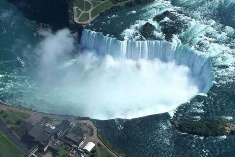 Toronto: Niagara Falls Day Tour with Hornblower Cruise - Why This Tour Stands Out
