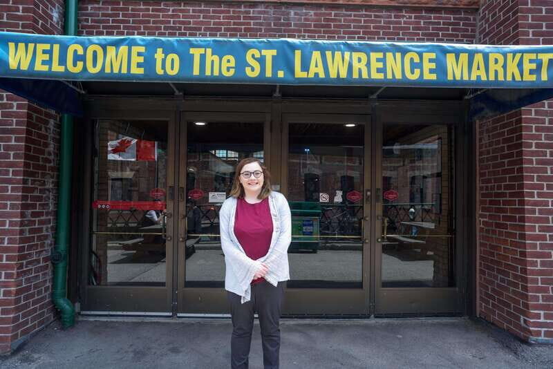 Toronto: St Lawrence Market Food Tour with 6 Tastings - Transition to the Distillery District