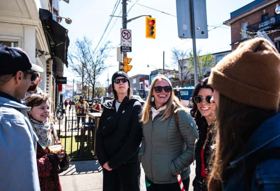 Toronto: Street Art and Graffiti Tour Run by Street Artist - The Neighborhood as an Outdoor Art Gallery