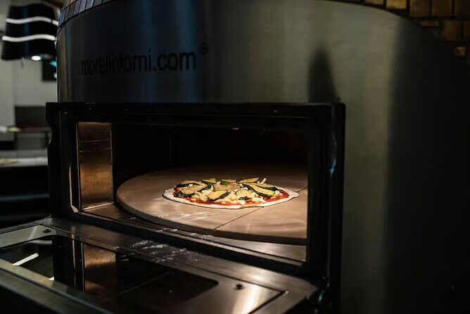 Traditional Roman Pizza Making Class with Wine - Who Should Consider This Tour?