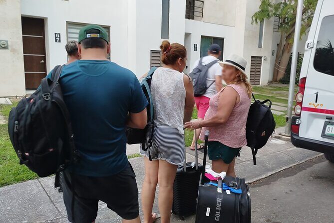 Transfer from Cancun Airport to Playa del Carmen - Booking and Confirmation Process