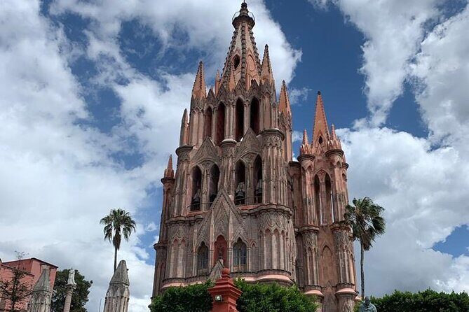 Transportation: Queretaro Airport to San Miguel de Allende - Who Would Benefit Most?