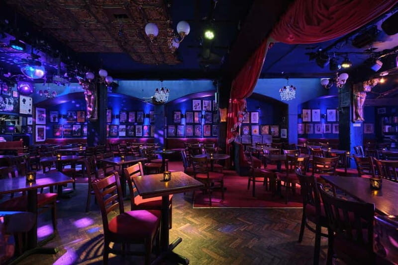 Tribute To Divas - The Venue and Atmosphere