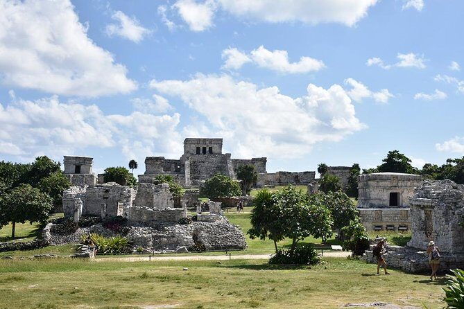 "Unforgettable Tulum Adventure: Ruins and Cenotes from cancun - Authentic Insights from Tour Reviewers