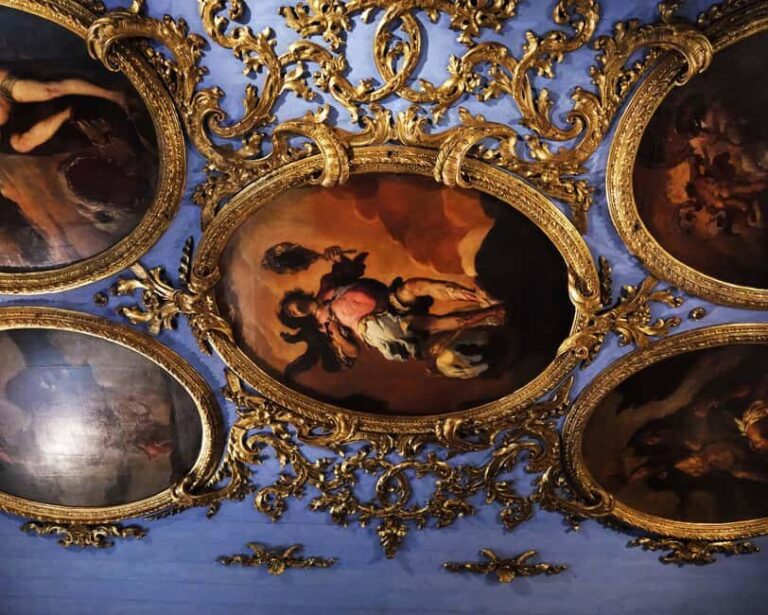 Venice: 1700 Grand Canal Palace Insight & Casanova's Allure - Exploring Ca’ Rezzonico: The Heart of Venice’s 1700s Aristocratic Life