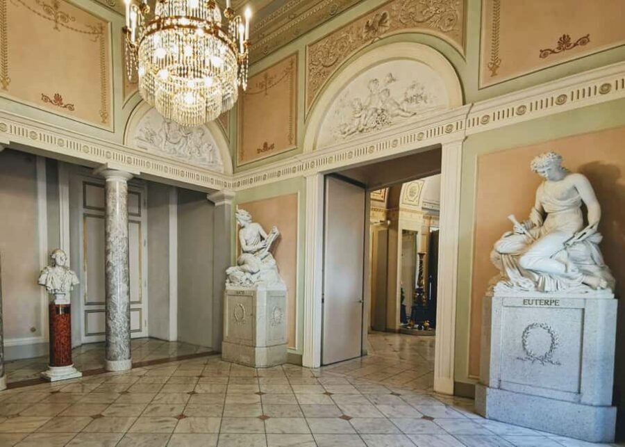 Vienna: Albertina Palace Ticket & Optional Audio Tour - The Audio Tour: Stories That Stick