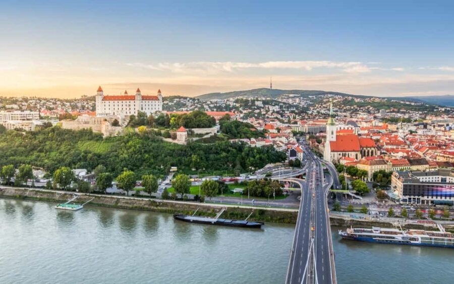 Vienna: Bratislava & Budapest Small Group Guided Day Tour - What’s Included and What’s Not