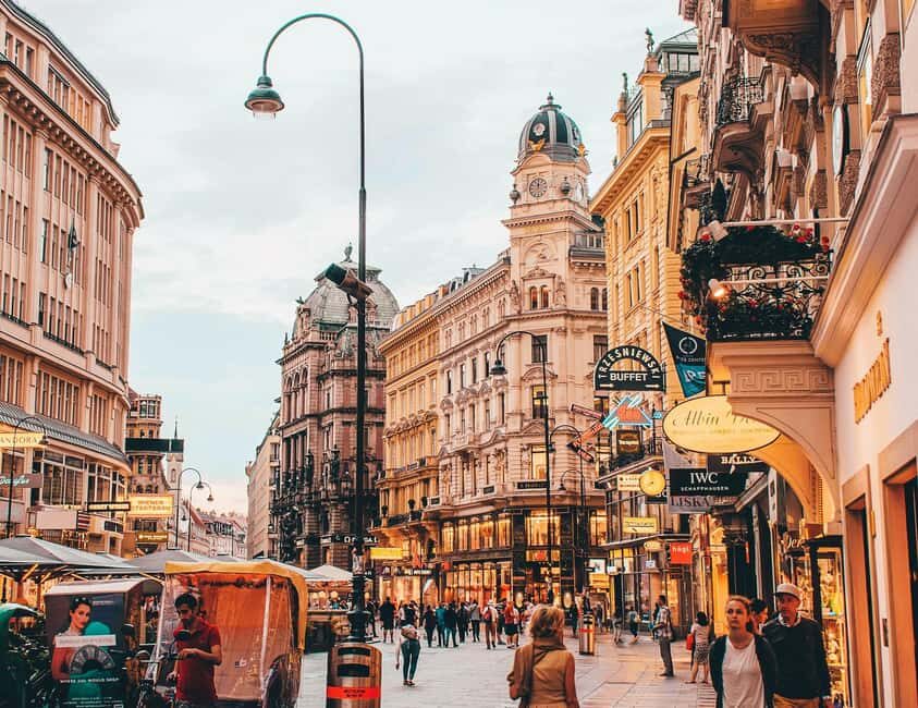 Vienna: Imperial Treasury Ticket & Digital City Tour - Navigating the Digital Experience