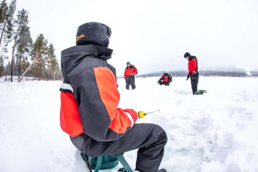 Vuokatti: Ice Fishing Trip with Hot Drinks - What to Expect from the Ice Fishing Trip in Vuokatti