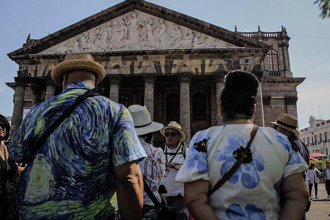 Walking tour of the historic center GDL and Orozco murals - Practical Aspects and Tips for Travelers