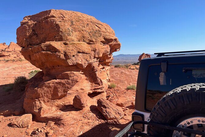Warner Valley Dinosaur Track Site 4x4 Tour - Overview of the Warner Valley Dinosaur Track Site 4x4 Tour