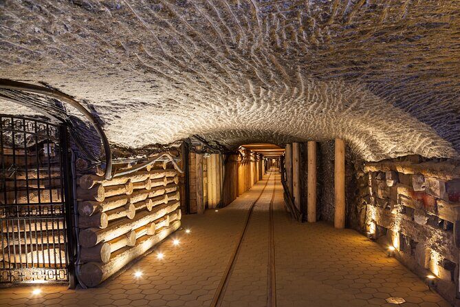 Wieliczka Salt Mine Walking Guided Tour with Fast-Track Ticket - Detailed Tour Itinerary
