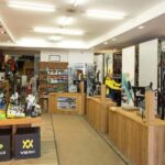 Winter Equipment Rental - Maison Clataud Sport Sauze 2 - Location and Accessibility