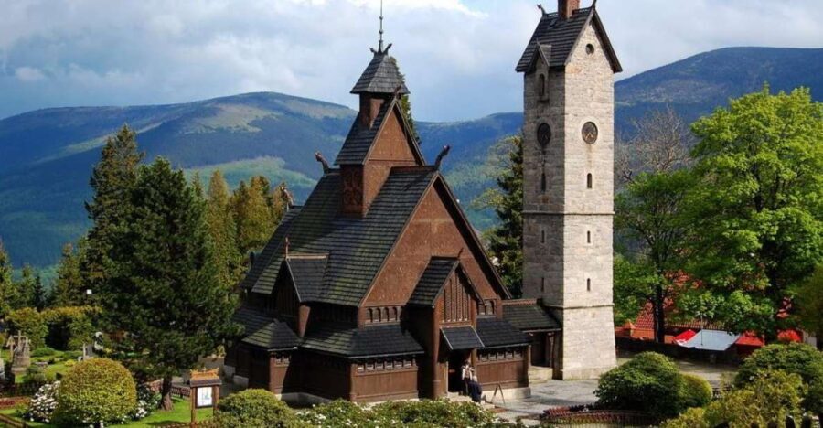 Wroclaw: Giant Mountains & Valley of Palaces Day Tour - Who Will Love This Tour?