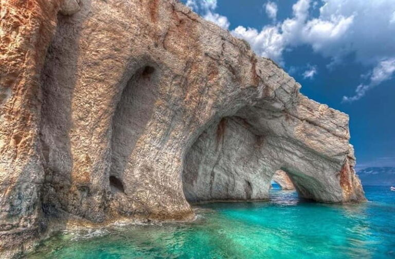 Zakynthos: Xigia, Navagio Shipwreck and Blue Caves Boat Tour - What Makes This Tour Stand Out?