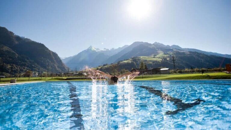 Zell am See: Tauern SPA Day Ticket for Water World - What’s Included and What’s Not