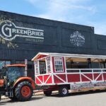 2 Hour Narrated Sightseeing Tractor Tour of Nashville - Practical Tips for Travelers