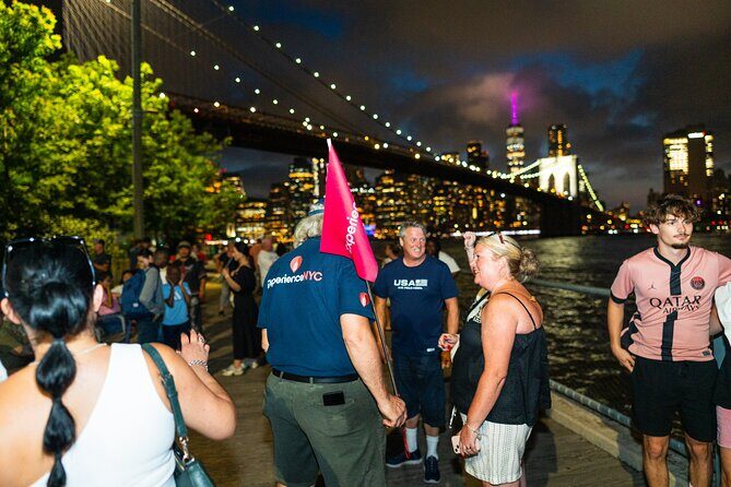 3 Hour Luxury Bus Tour of NYC Night Highlights - In-Depth Look at the Itinerary