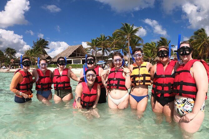 Akumal Turtles Snorkeling and GoPro pictures - FAQs