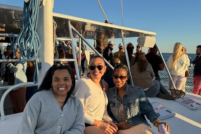 Aloha Wednesday Sunset Sail - Drinks Included - Lux Catamaran - Who Is This Tour Best For?