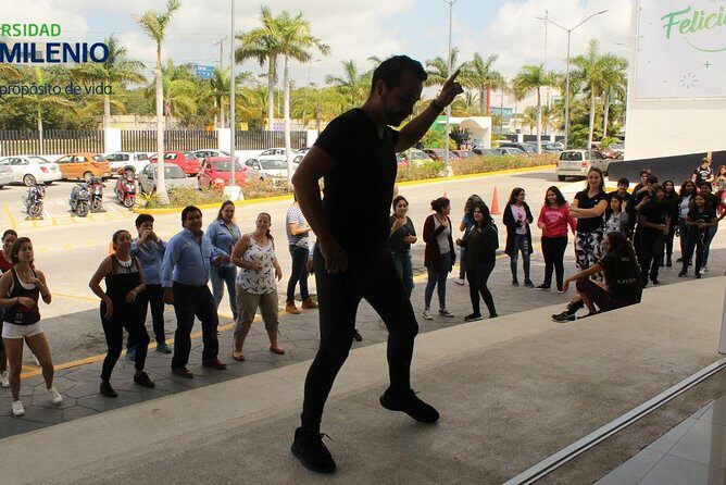 Cancun Salsa or Bachata Dance lesson from Cancun Playa del Carmen Riviera Maya - Why it Works Well for Different Travelers