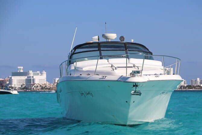 Cruise in Elegance: Luxury Yacht Rental in Cancun - What to Expect on Your Yacht Trip