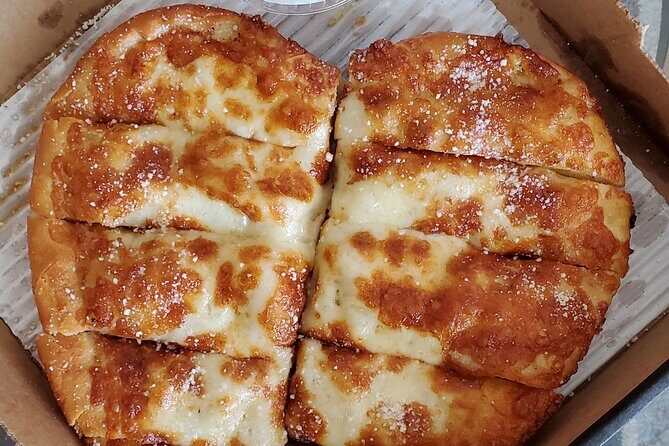 Detroit Food Walking Tour - The Food and the Experience