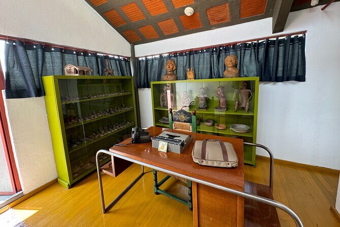 Diego Rivera Frida Kahlo Studio House Tour - Who Will Love This Tour?