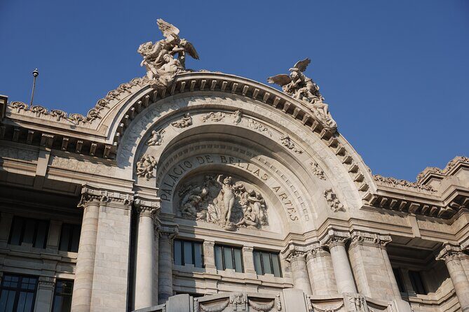 EXCLUSIVE TOUR to Palacio de Bellas Artes - small groups - FAQs