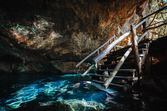 Explore Tulum and Dos Ojos Cenote with lunch and transportation - What’s Included and What’s Not