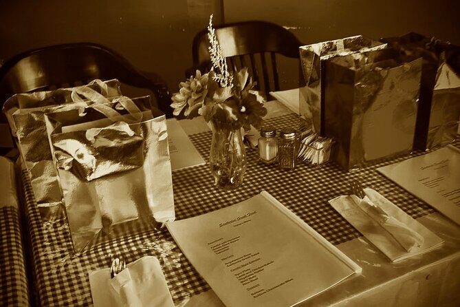 Food Adventure Game - Who Will Love This Tour?