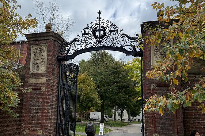 Harvard's Haunts Solo Smart Phone Guided App Ghost Walking Tour - In-Depth Look at the Itinerary