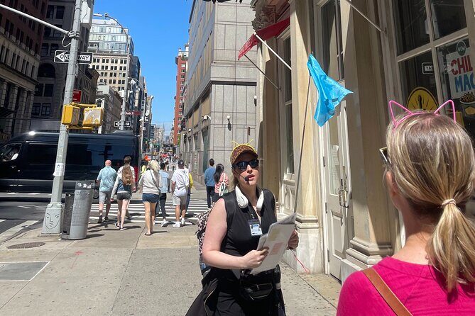 Historical Cat Tales Walking Tour Financial District - Why This Tour Works