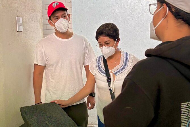 History of "Mole" and tour of the "Doña Elena" factory - FAQ