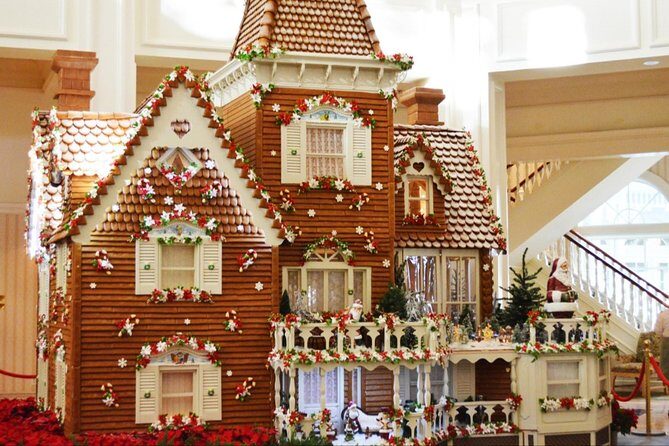 Holiday Celebration Tour: Ice Slides and Life-Sized Gingerbread Houses - The Experience and What You’ll Take Away