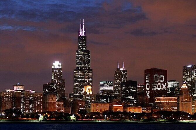 Interactive Mystery Scavenger Hunt in Chicago - Why This Tour Works Well