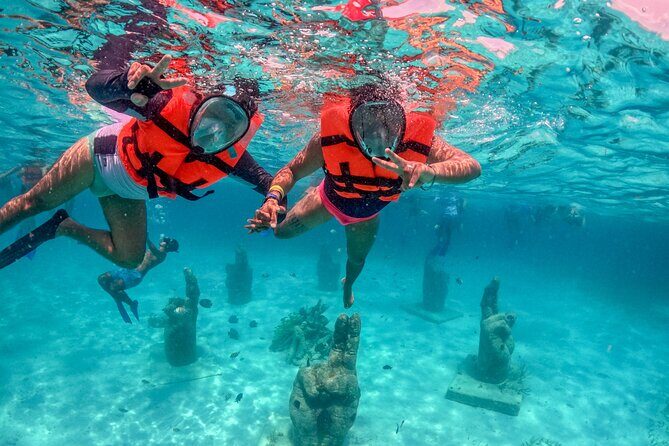 Isla Mujeres Spring Break Party Catamaran Snorkel and Open Bar - The Real Value of This Tour